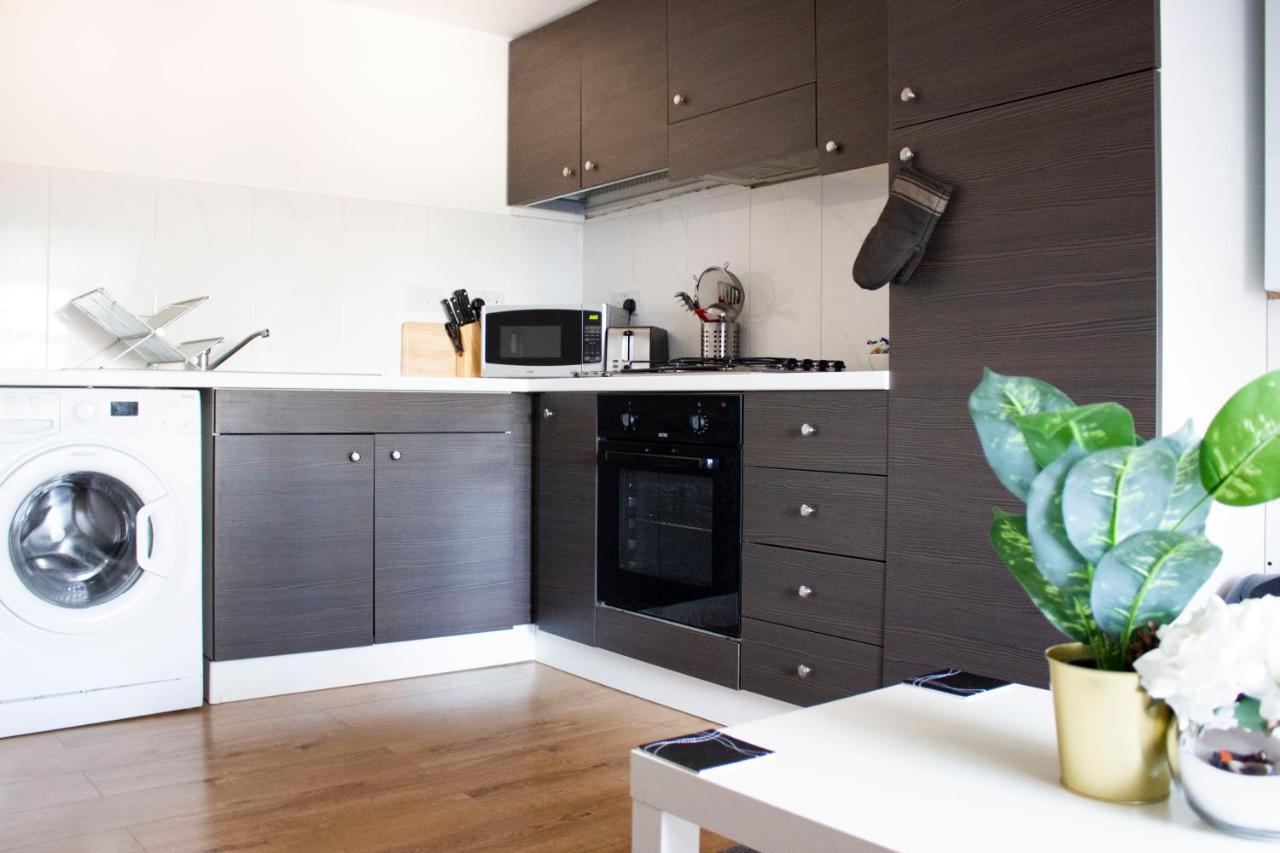Town Centre Apartment With Free Parking Λάουμποροου Εξωτερικό φωτογραφία